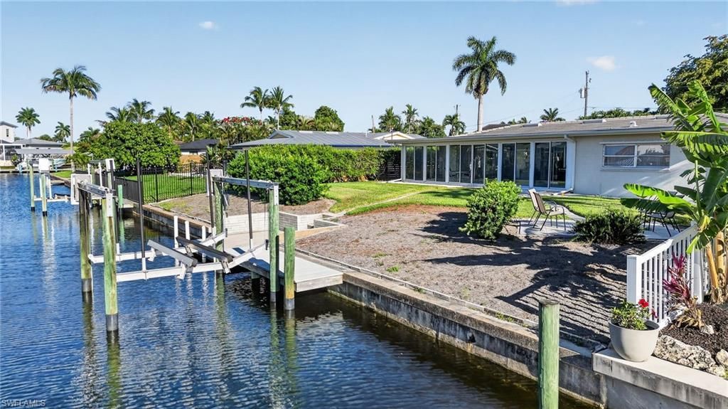 397 Parkway Ct , Fort Myers, FL 33919 Photo