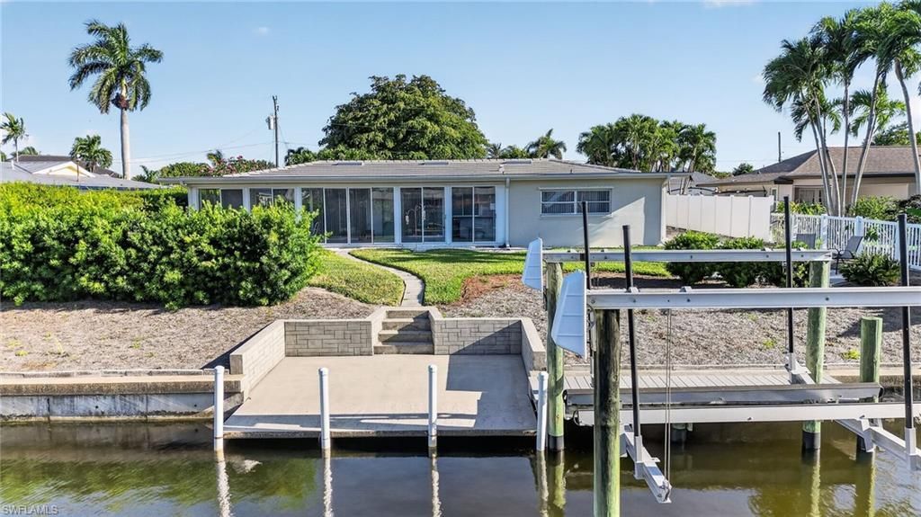 397 Parkway Ct , Fort Myers, FL 33919 Photo