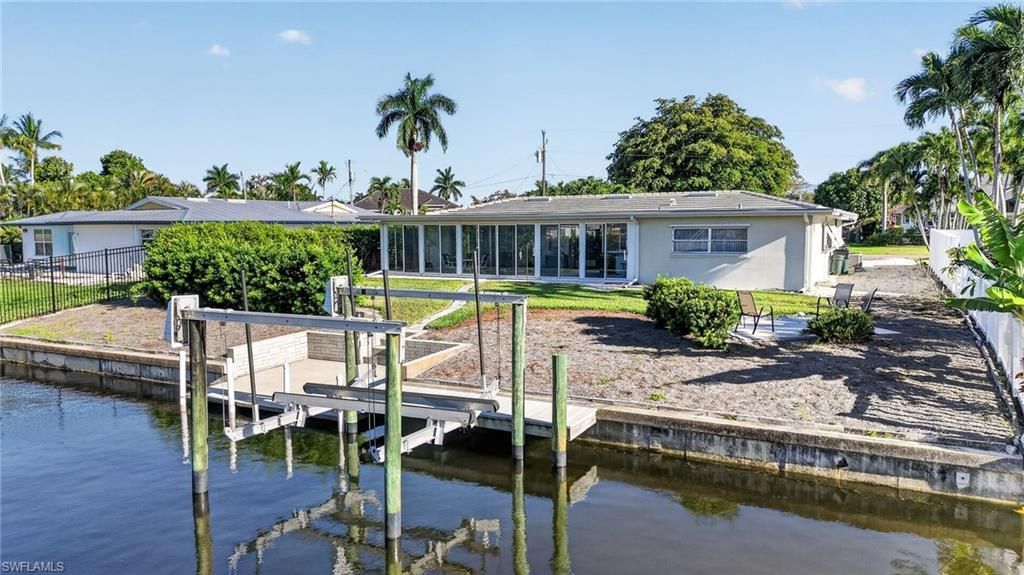 397 Parkway Ct , Fort Myers, FL 33919 Photo