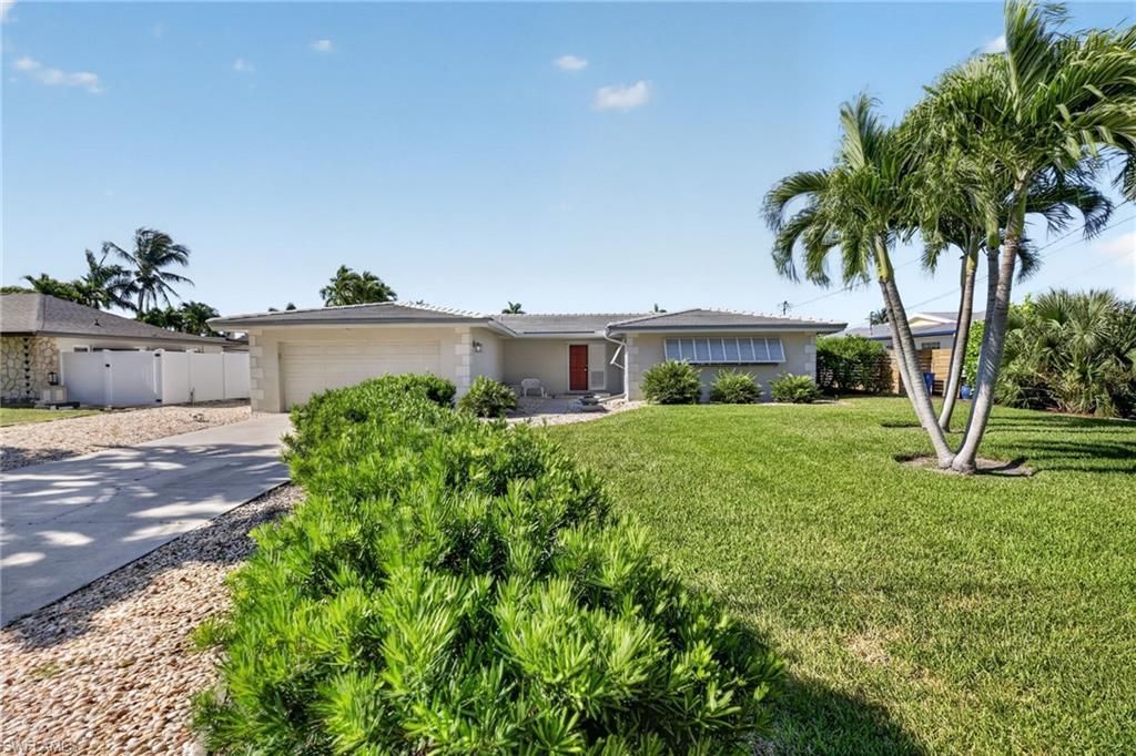 397 Parkway Ct , Fort Myers, FL 33919 Photo