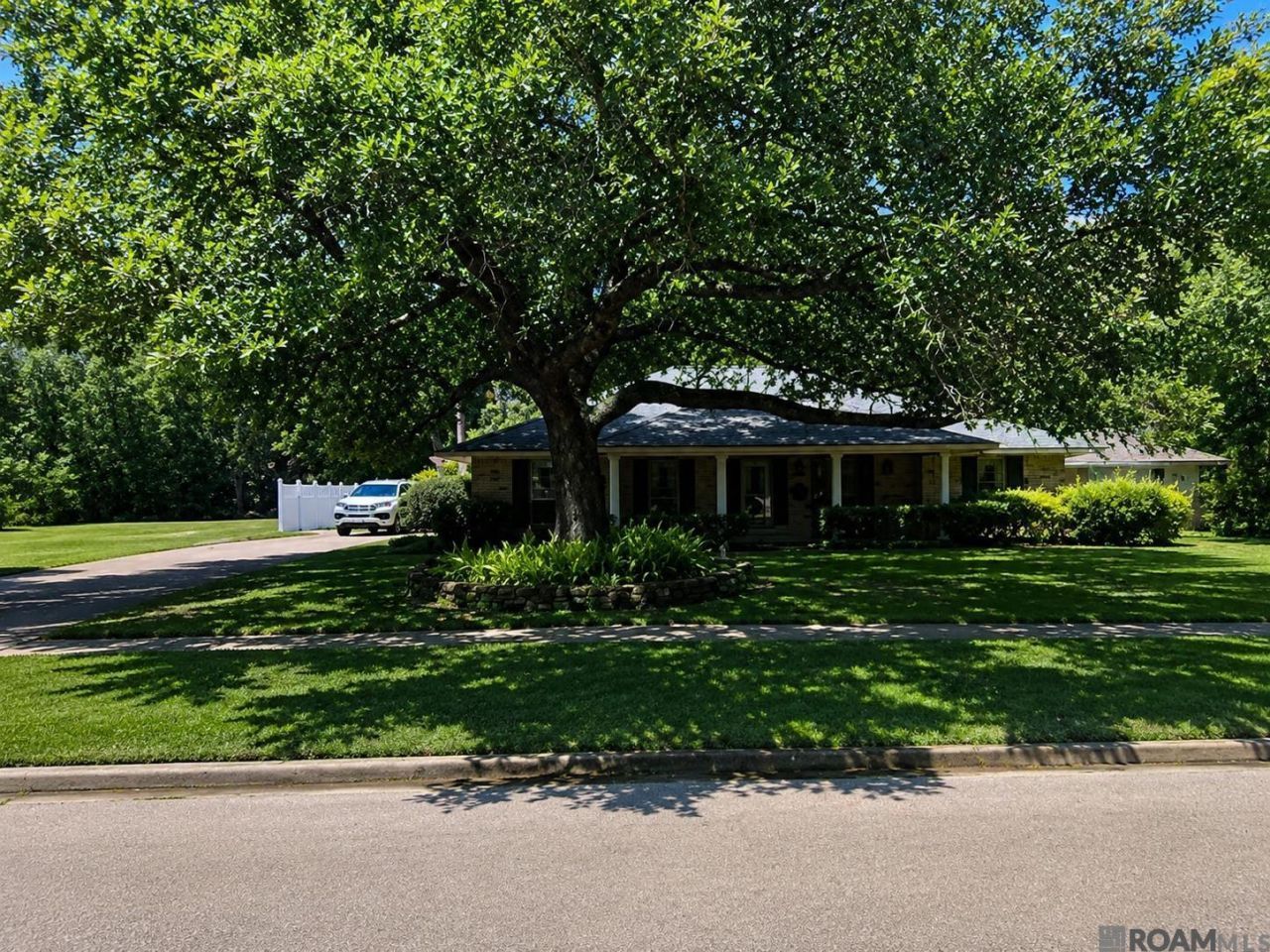 1328 Havenwood Dr, Baton Rouge, LA 70815 Main Photo