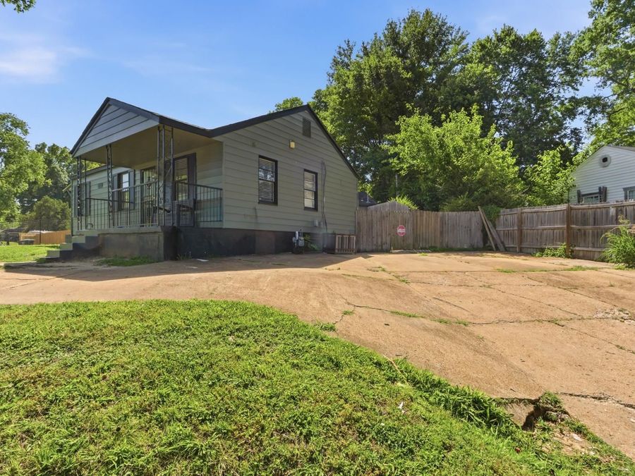 Property Image 4