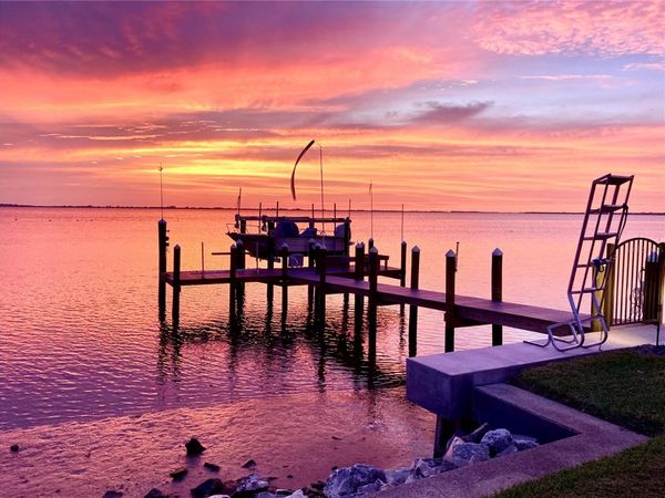 7927 LONGBAY BOULEVARD, SARASOTA, FL 34243