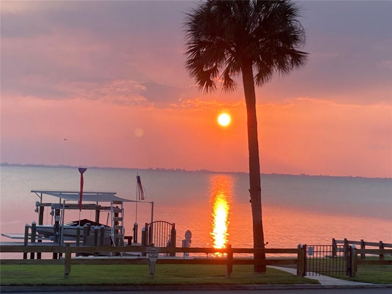 7927 Longbay Boulevard, Sarasota, FL 34243 Photo