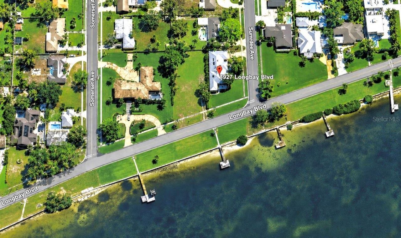 7927 Longbay Boulevard, Sarasota, FL 34243 Photo