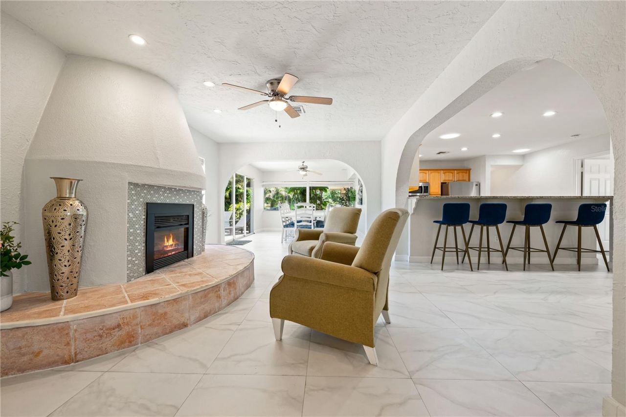 3524 S School Avenue , Sarasota, FL 34239 Photo