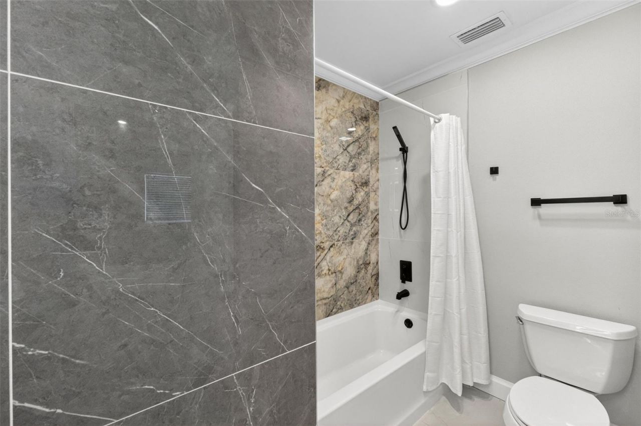 5073 Higel Avenue, Sarasota, FL 34242 Photo