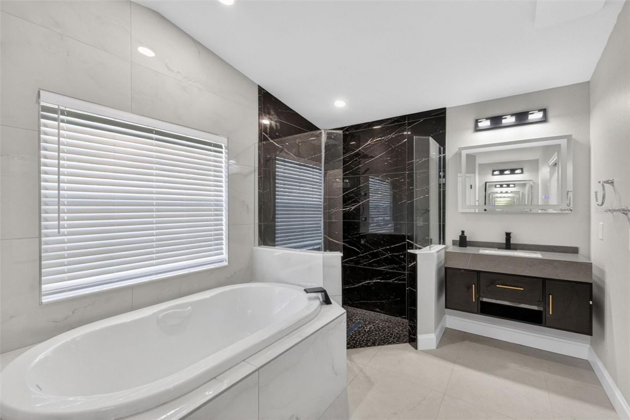 5073 Higel Avenue, Sarasota, FL 34242 Photo
