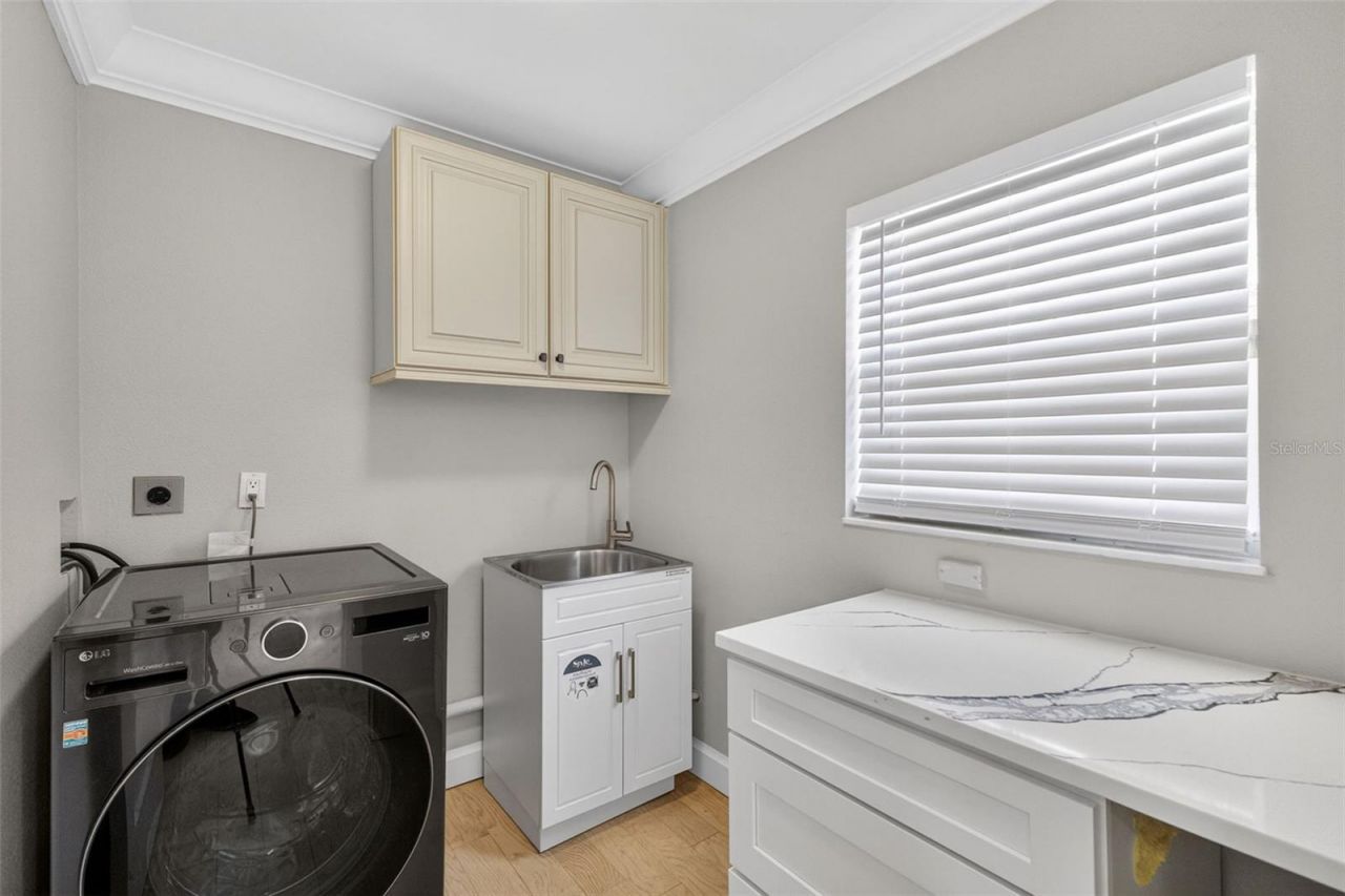 5073 Higel Avenue, Sarasota, FL 34242 Photo