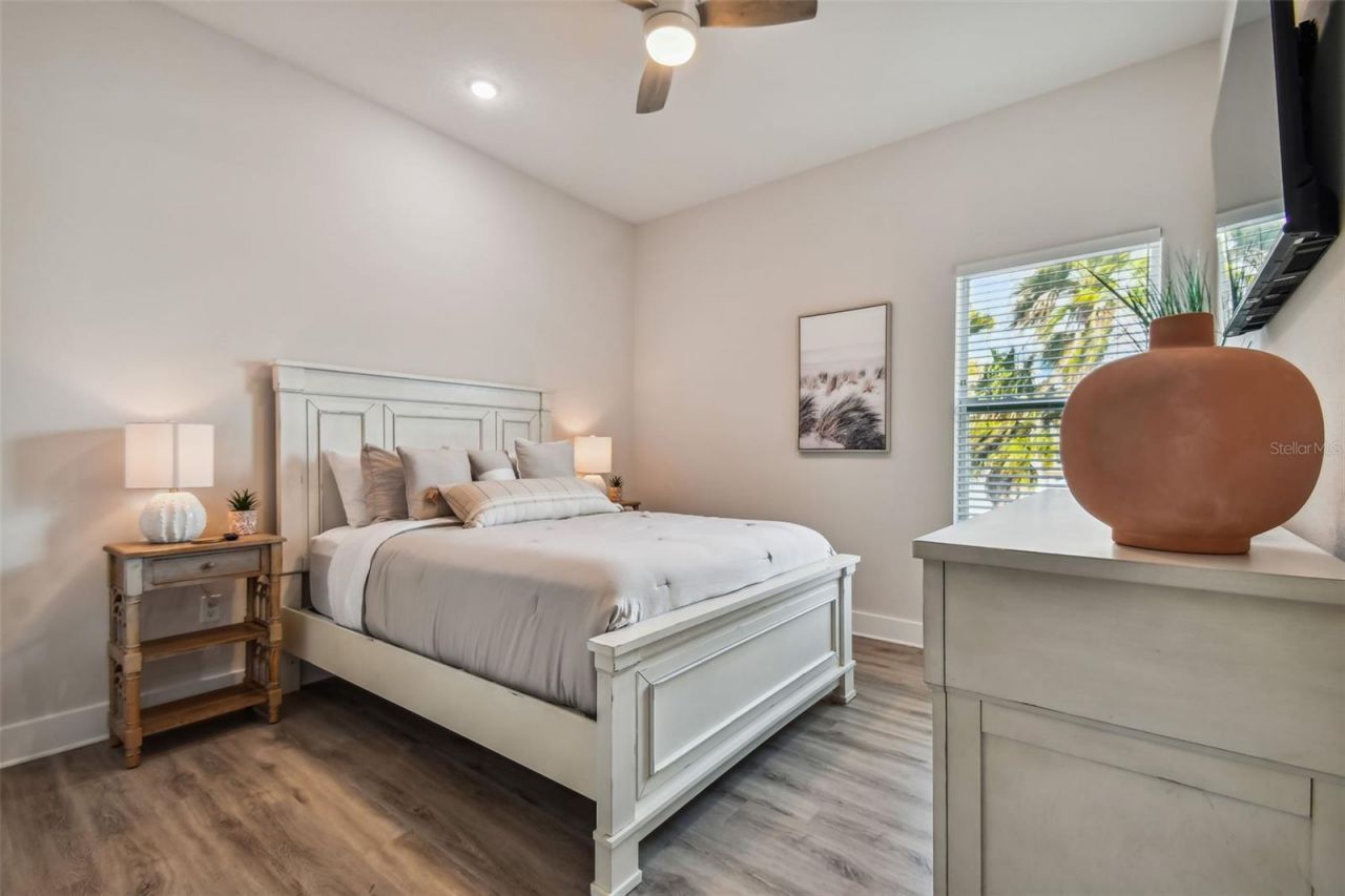 19505 Gulf Boulevard, Unit 404, Indian Shores, FL 33785 Photo