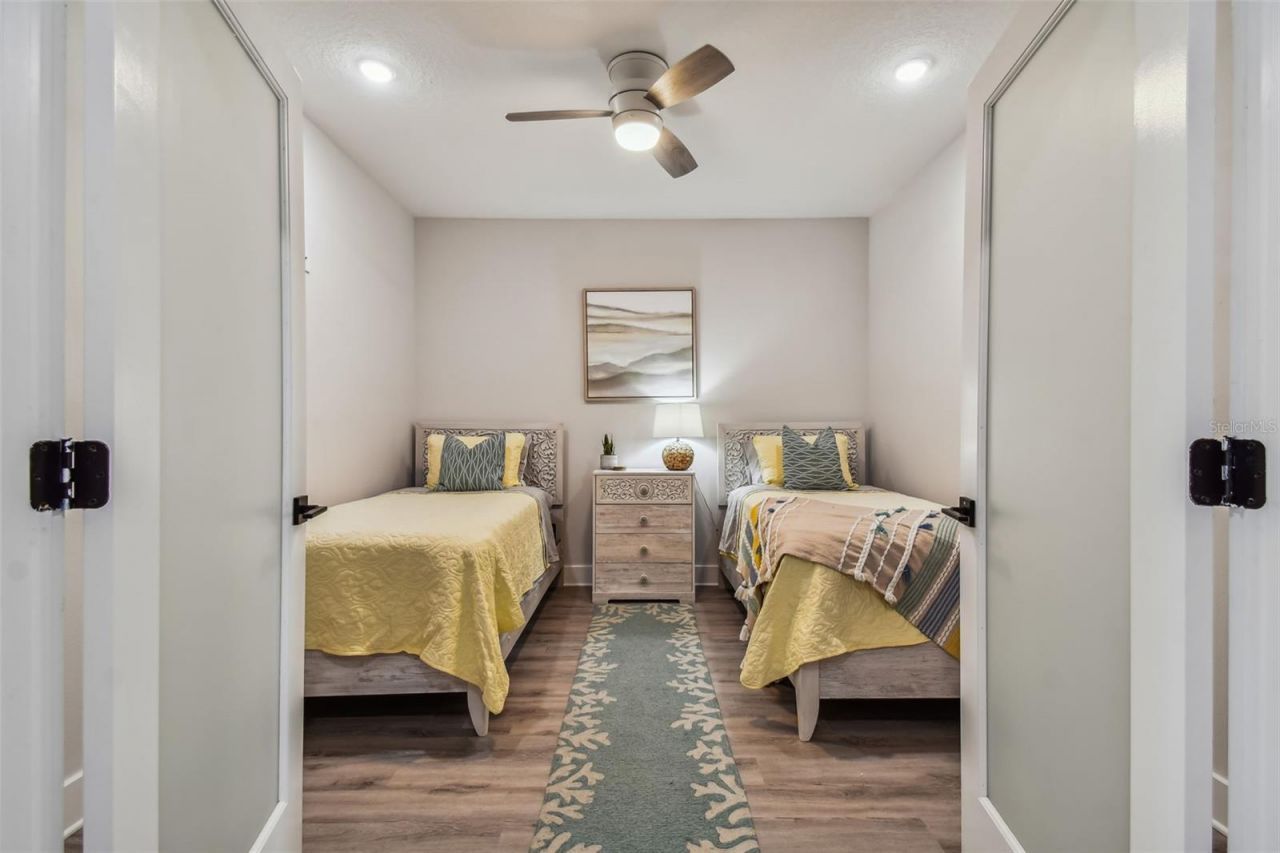 19505 Gulf Boulevard, Unit 404, Indian Shores, FL 33785 Photo