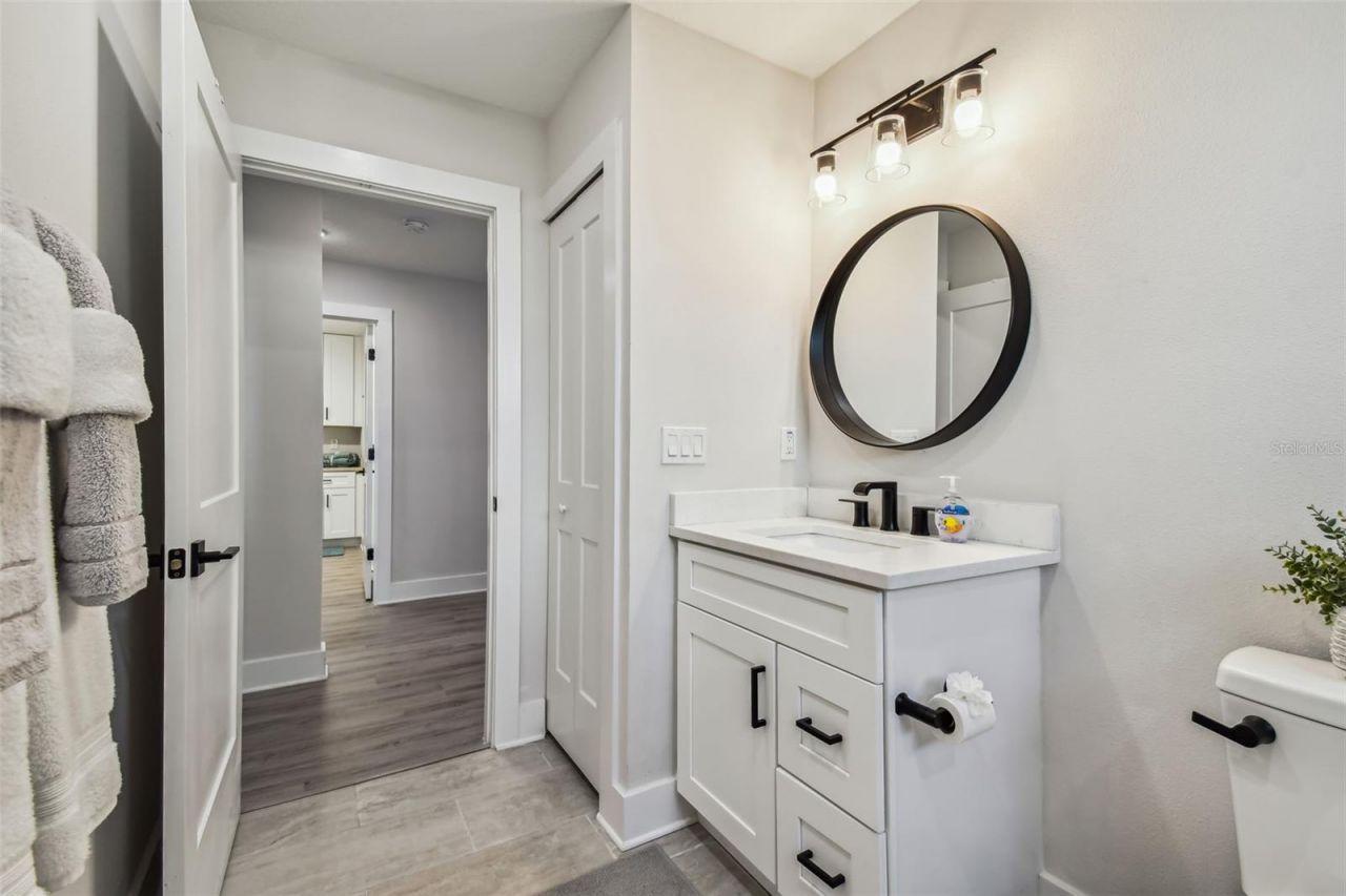 19505 Gulf Boulevard, Unit 404, Indian Shores, FL 33785 Photo