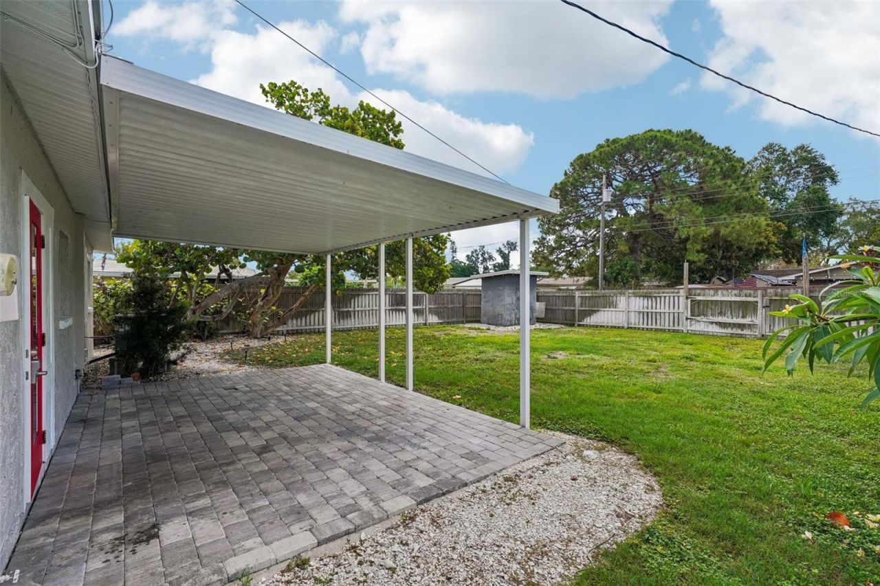 784 87th Avenue N, Saint Petersburg, FL 33702 Photo