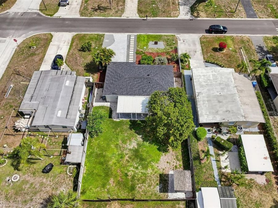Property Image 37