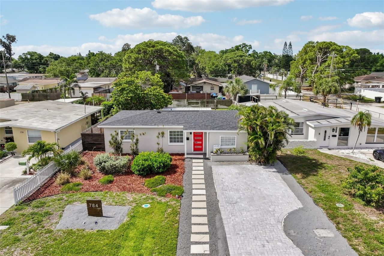 784 87th Avenue N, Saint Petersburg, FL 33702 Photo