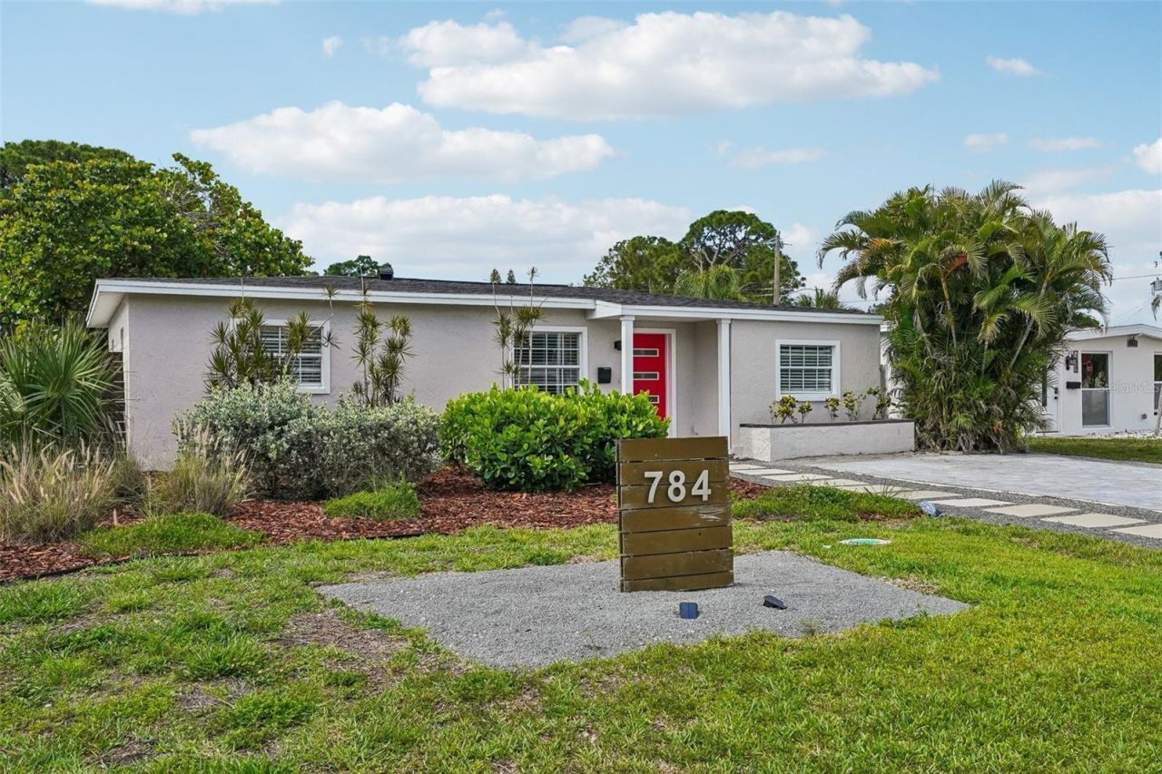784 87th Avenue N, Saint Petersburg, FL 33702 Photo