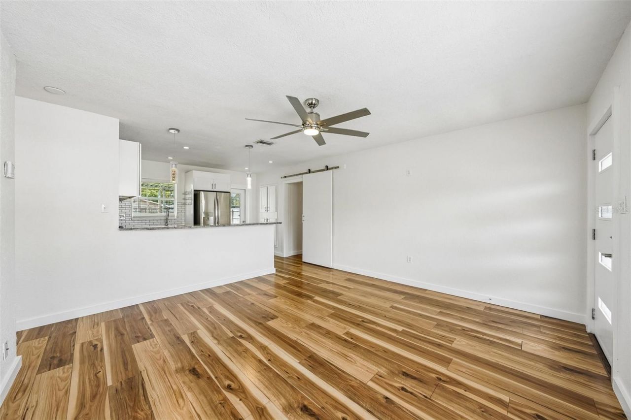 784 87th Avenue N, Saint Petersburg, FL 33702 Photo