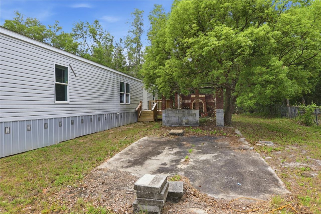 646 June Terrace , Deland, FL 32724 Photo