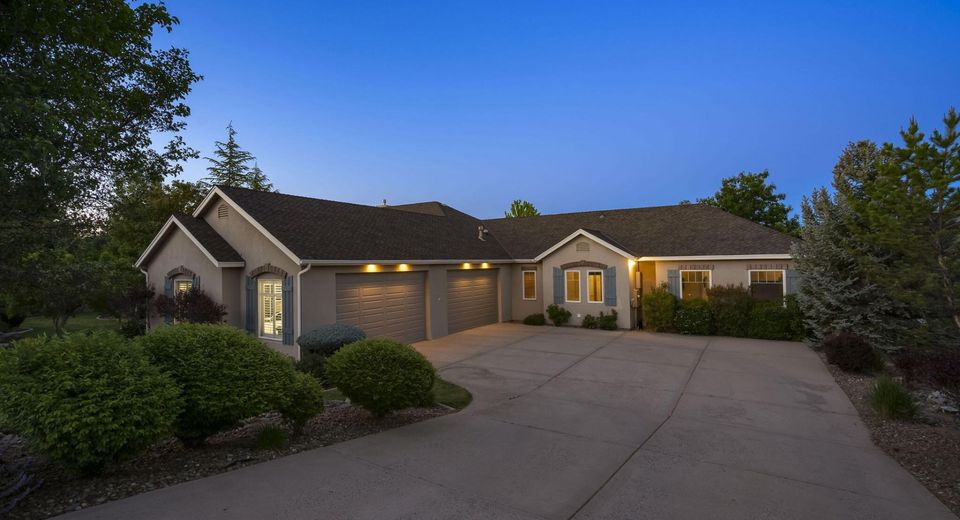 1299 Wolf Run Road, Reno, NV 89511 Photo