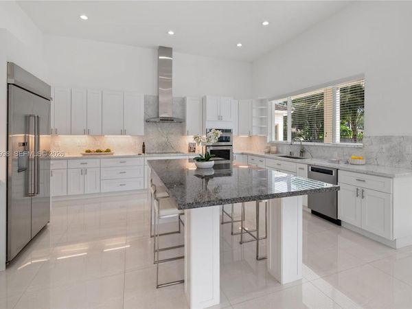 10703 SW 84th Ave , Miami, FL 33156