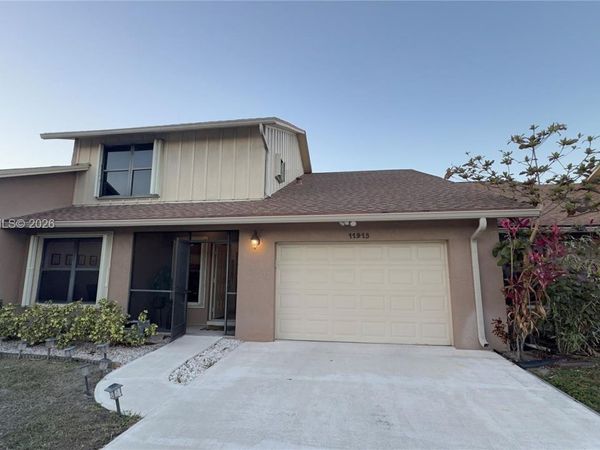 11913 Donlin Dr , Wellington, FL 33414