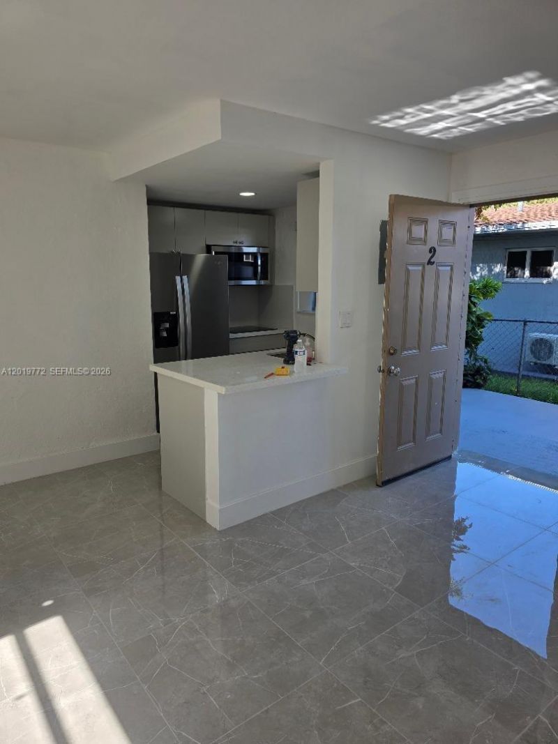 340 W 19th St, Unit 2, Hialeah, FL 33010 Photo