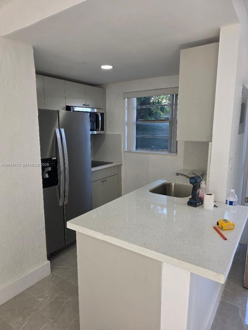 340 W 19th St, Unit 2, Hialeah, FL 33010 Photo