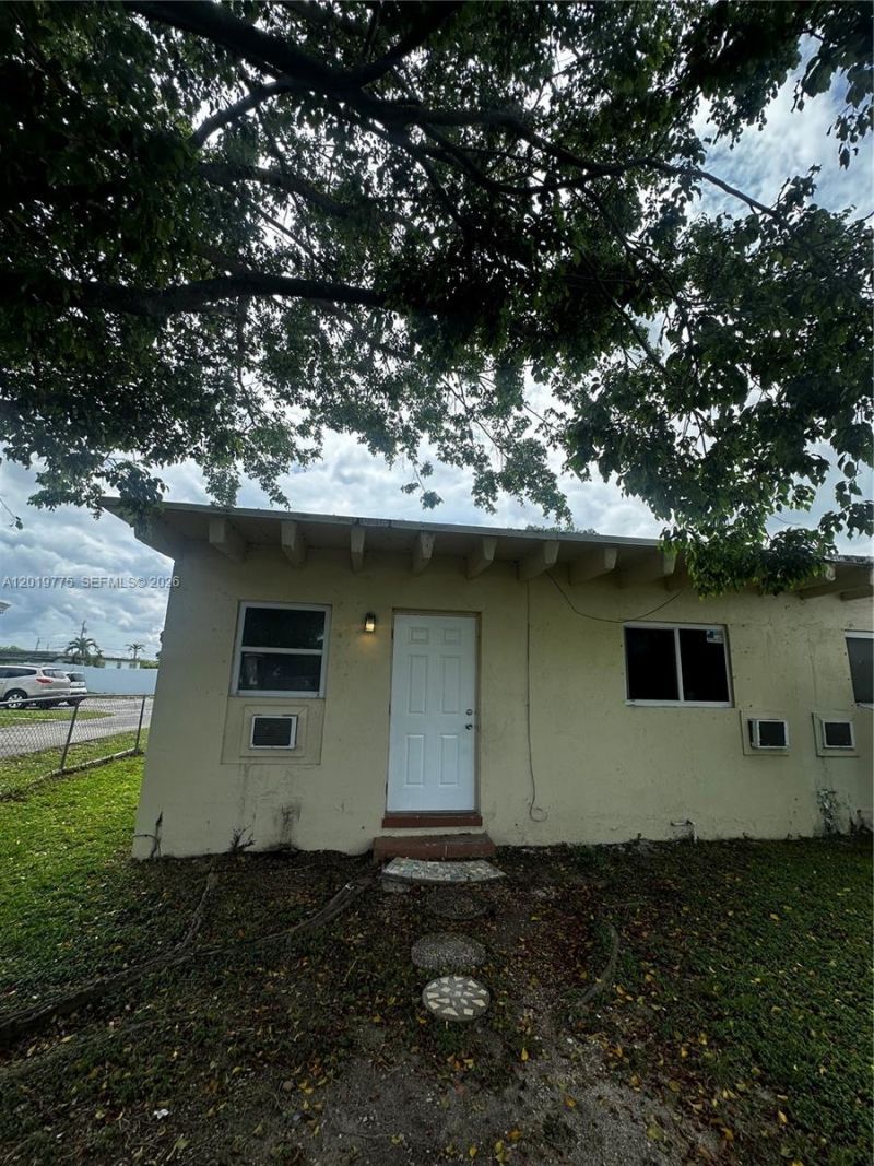 26510 SW 138th Ave , Unit A, Homestead, FL 33032 Photo