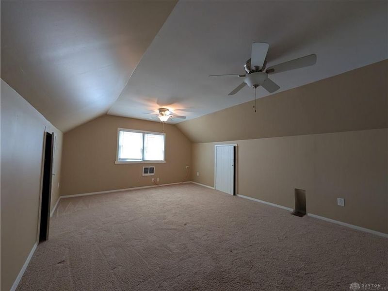 445 Peach Orchard Avenue, Dayton, OH 45419 Photo 13