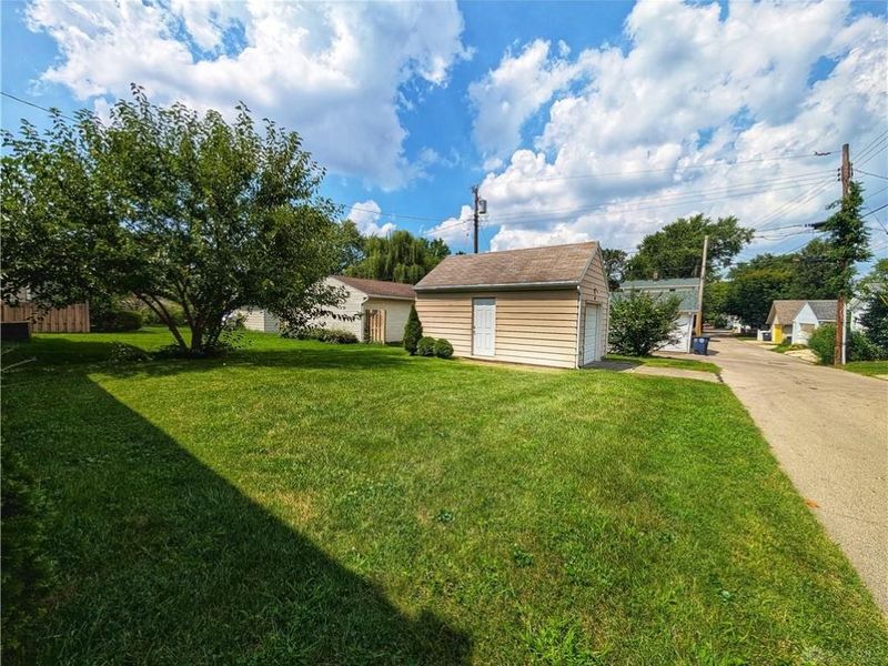445 Peach Orchard Avenue, Dayton, OH 45419 Photo 19