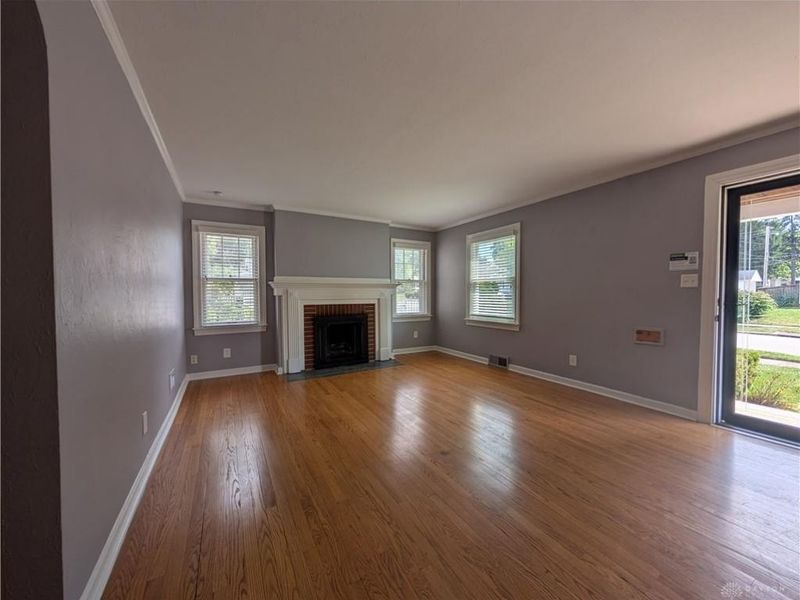 445 Peach Orchard Avenue, Dayton, OH 45419 Photo 2