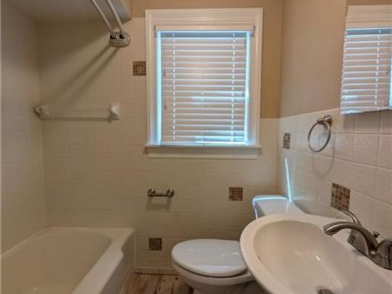 445 Peach Orchard Avenue, Dayton, OH 45419 Photo 8