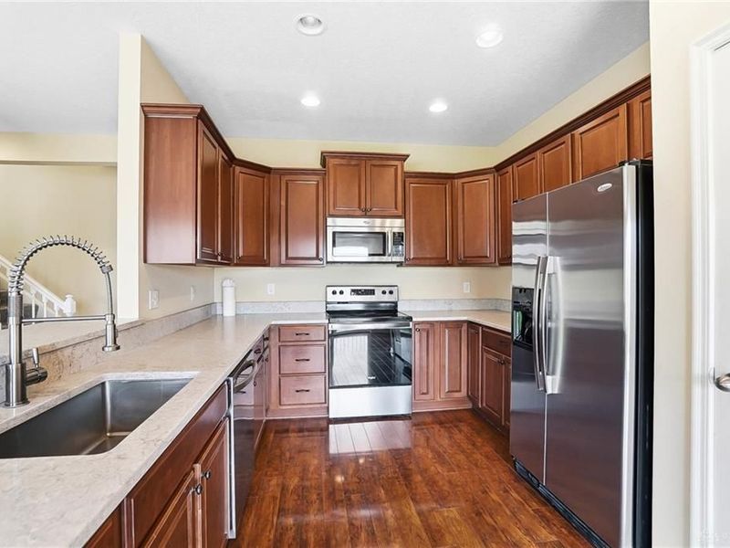 9420 Tahoe Drive, Dayton, OH 45458 Photo 14