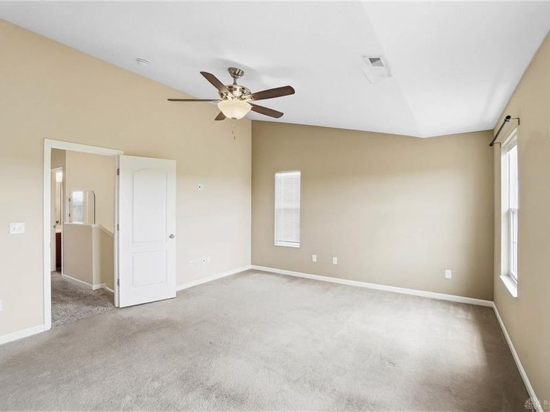 9420 Tahoe Drive, Dayton, OH 45458 Photo 19