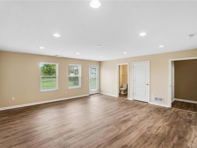 9420 Tahoe Drive, Dayton, OH 45458 Photo 37