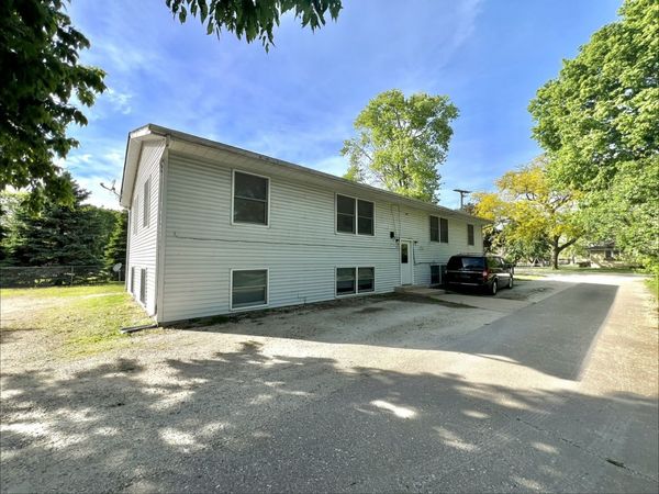 700 5th Avenue , Erie, IL 61250