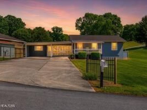 224 County Road 146 , Riceville, TN 37370