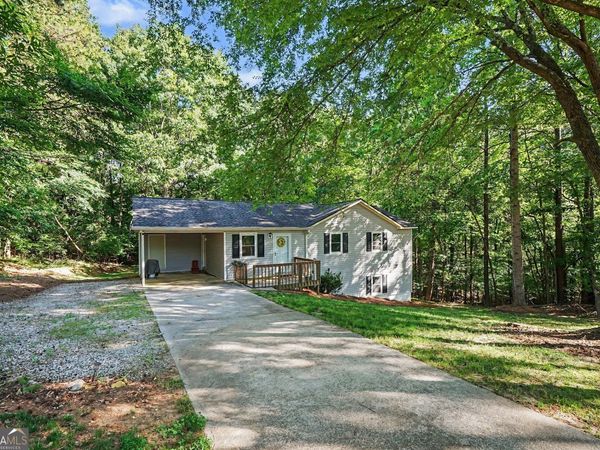 2262 Everett Court, Loganville, GA 30052