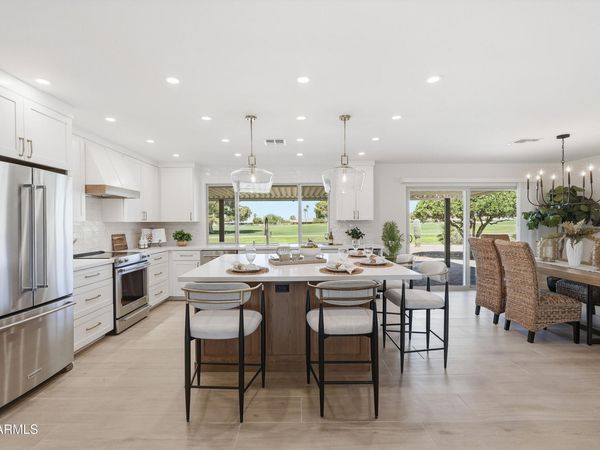 19430 N WILLOWCREEK Circle, Sun City, AZ 85373