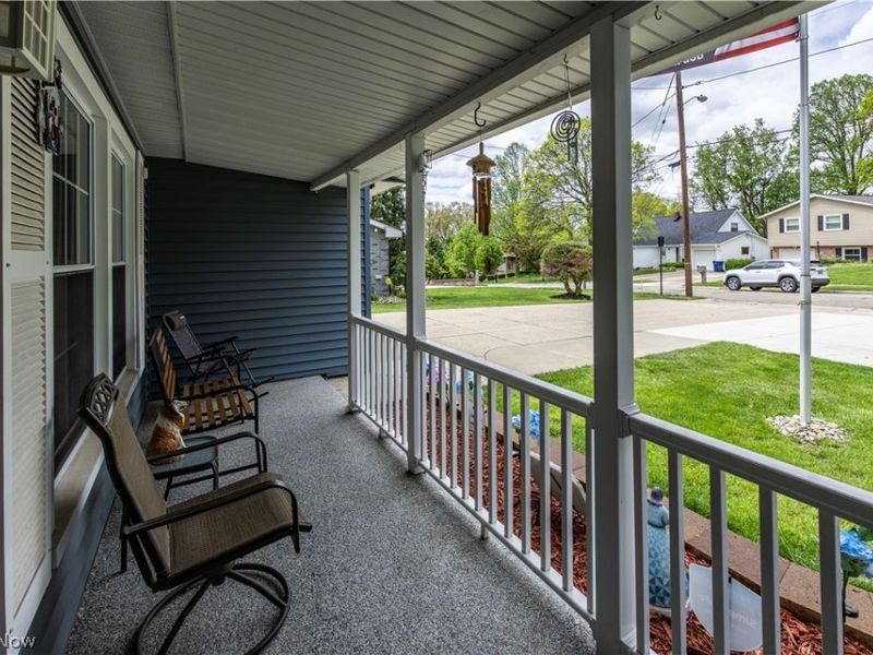 537 Eric Drive, Tallmadge, OH 44278 Photo 6