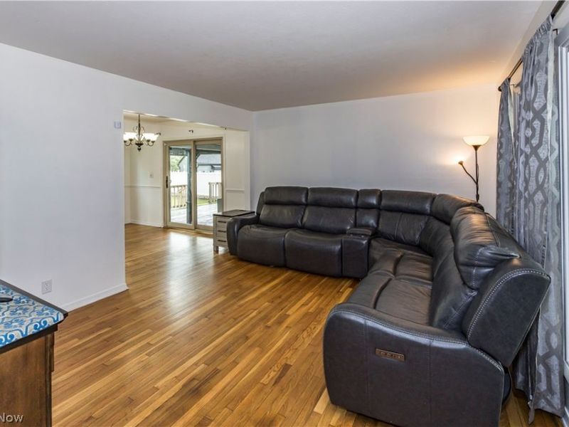 537 Eric Drive, Tallmadge, OH 44278 Photo 7