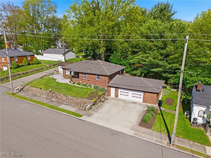 330 Tuscarawas Street NE, Navarre, OH 44662 Photo 6