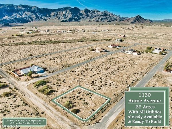 1130 W Annie Avenue , Pahrump, NV 89060