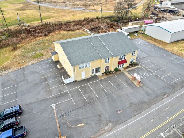 701 Red River St , Clarksville, TN 37040