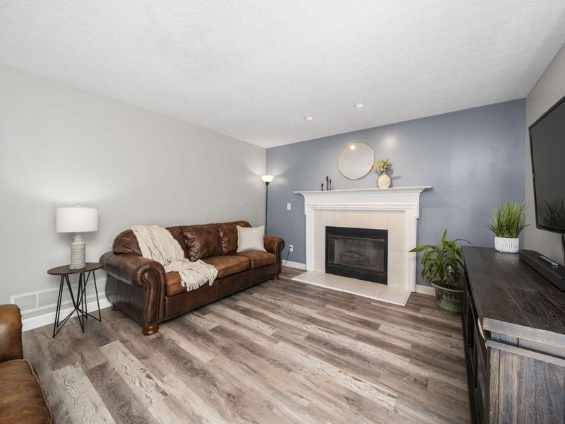 965 Thornapple Grove , Galloway, OH 43119 Photo 14