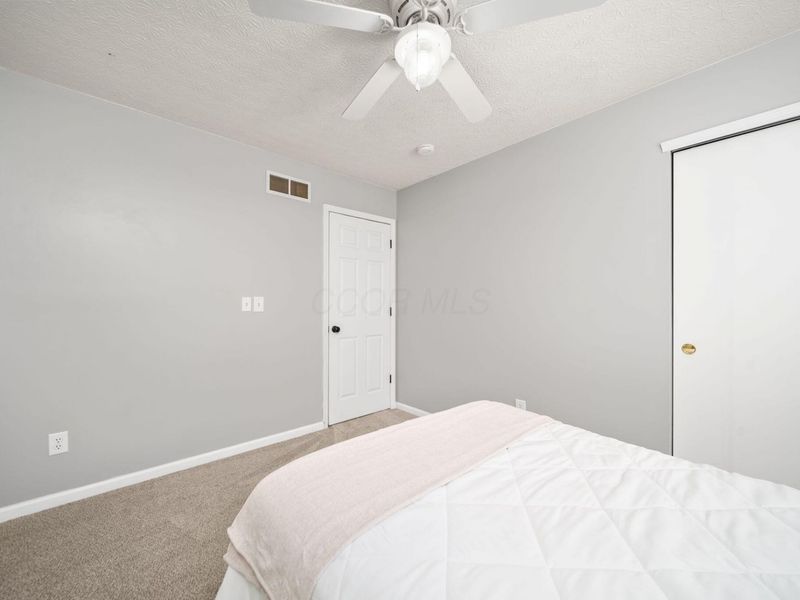 965 Thornapple Grove , Galloway, OH 43119 Photo 25
