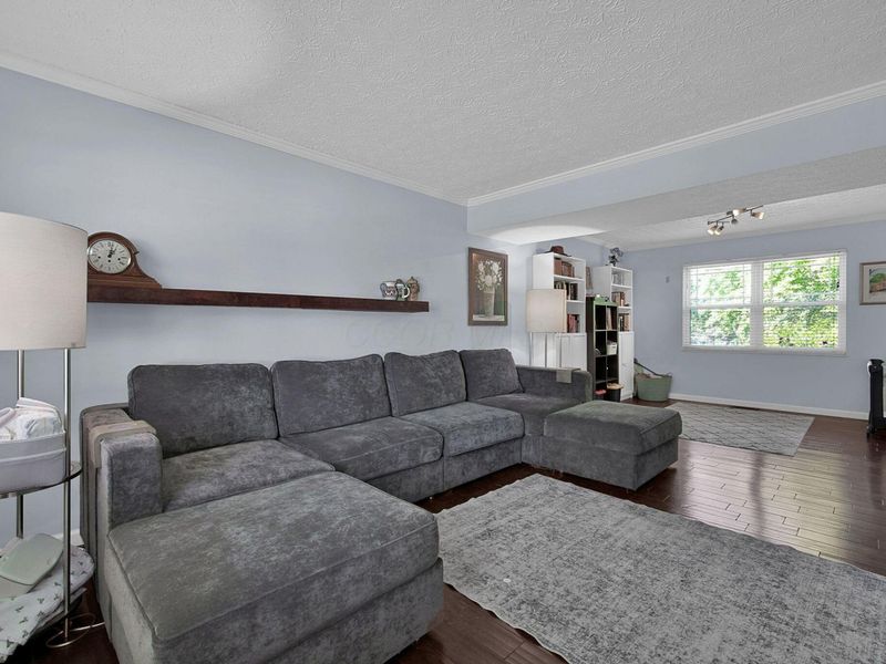 775 Ashford Glen Drive, Columbus, OH 43230 Photo 9