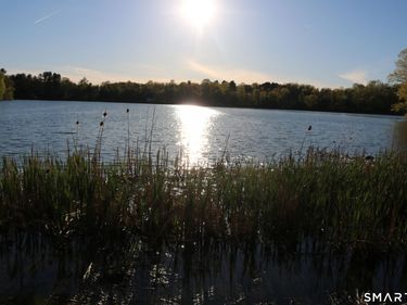 00 Mt. Tom , Morris, CT 06763