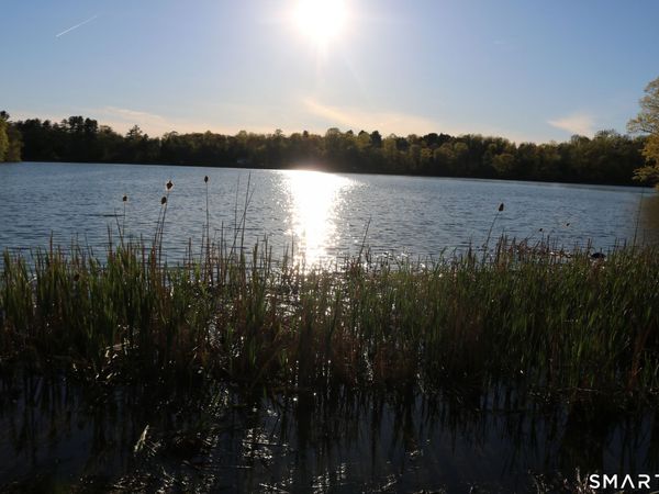 00 Mt. Tom , Morris, CT 06763