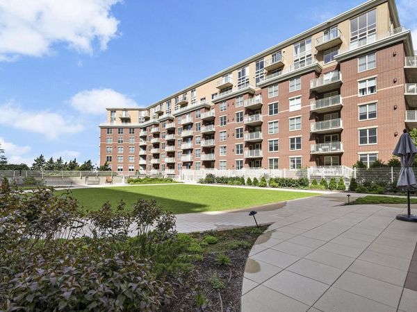 333 Mifflin Street, Unit 2090, Madison, WI 53703
